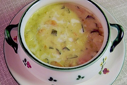Zucchini - Curry Rahmsuppe 1