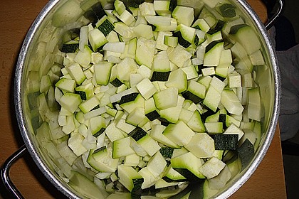 Zucchini - Curry Rahmsuppe 4