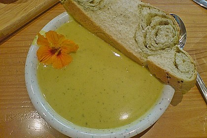 Zucchini - Curry Rahmsuppe 5