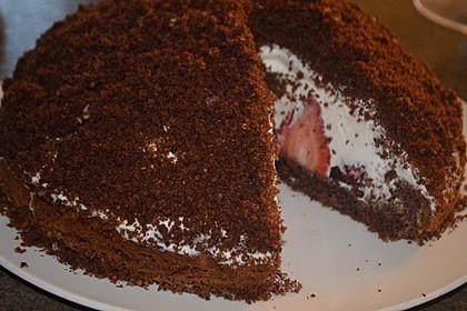 Maulwurfkuchen mit Erdbeeren 6