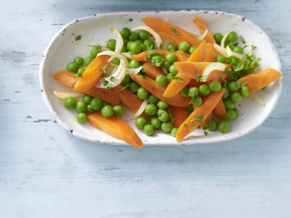 Erbsen-Möhren-Gemüse (Rezept mit Bild) von Annes_Kochschule | Chefkoch.de
