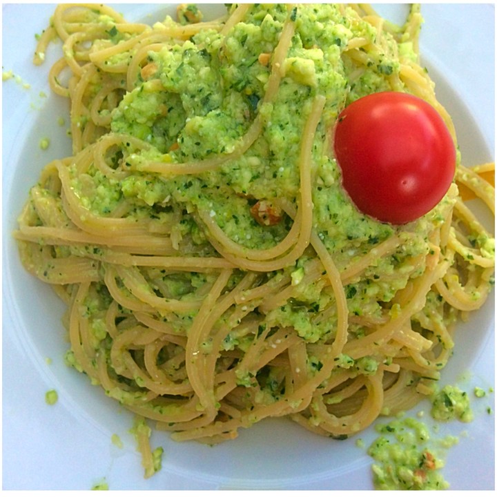 Spaghetti mit Zucchinisauce (Rezept mit Bild) von Minimouse66 | Chefkoch.de