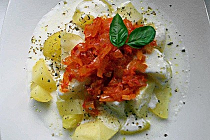 Kartoffeln mit Joghurtsauce