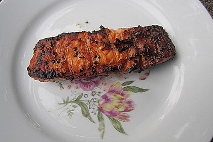 Japanischer gegrillter Lachs mit Teriyaki - Soße 25