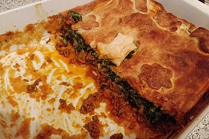 Blätterteig - Pie mit Hackfleisch - Spinat Füllung 16