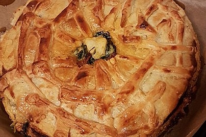 Blätterteig - Pie mit Hackfleisch - Spinat Füllung 22