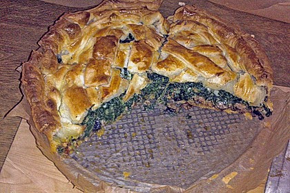 Blätterteig - Pie mit Hackfleisch - Spinat Füllung 10