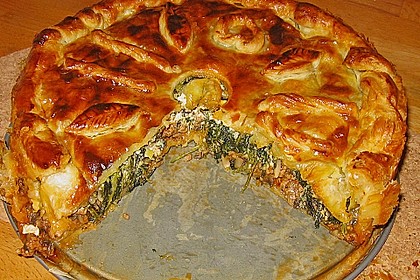 Blätterteig - Pie mit Hackfleisch - Spinat Füllung