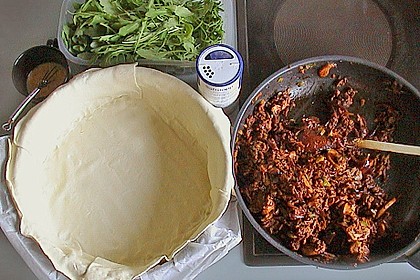 Blätterteig - Pie mit Hackfleisch - Spinat Füllung 20