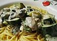 Spaghetti mit Zucchini - Sahneso&szlig;e