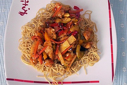 Asia Nudelpfanne, scharf 1