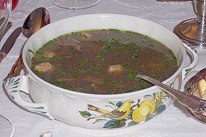 Klare Steinpilzessenz 24