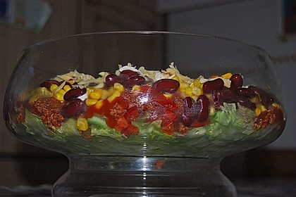 Mexikanischer Schichtsalat