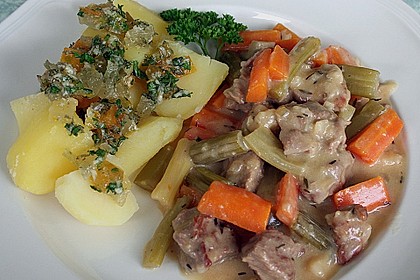 Kalbsgulasch mit Senffr&uuml;chten 1