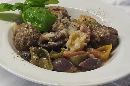 One Pot Swedish Meatballs 9