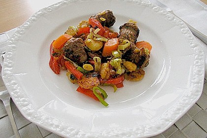 Bratwurst - Kartoffelpfanne mit Gem&uuml;se 3
