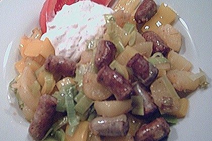 Bratwurst - Kartoffelpfanne mit Gem&uuml;se 6