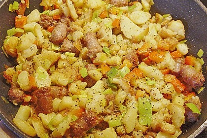 Bratwurst - Kartoffelpfanne mit Gem&uuml;se 9