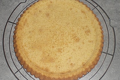 Tortenboden mit Marzipan