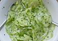 Gurkensalat mit Essig und &Ouml;l