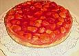 K&auml;sekuchen mit Erdbeeren