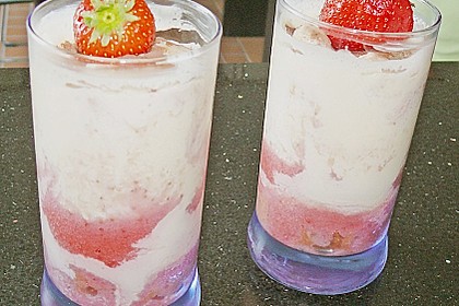 Erdbeer - Tiramisu im Glas 6