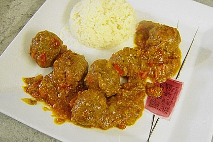 Albondigas in Tomatensauce 8