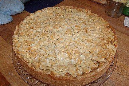 Apfel - Bienenstich -Torte 25