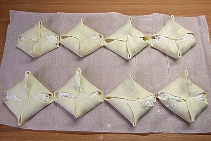 Bl&auml;tterteigtaschen, pikant 15
