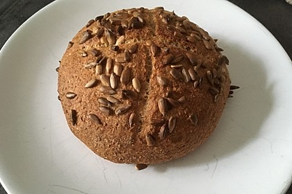 Hefe - Dinkel - Vollkornbrötchen 15