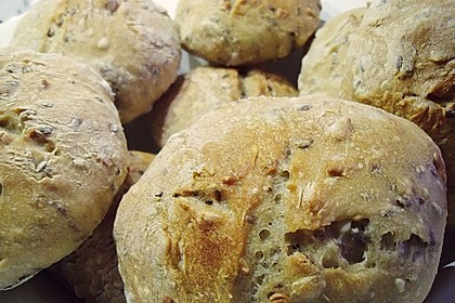 Hefe - Dinkel - Vollkornbrötchen 5