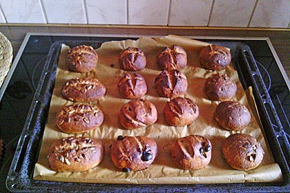 Hefe - Dinkel - Vollkornbrötchen 21