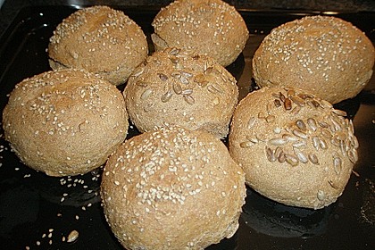 Hefe - Dinkel - Vollkornbrötchen 4