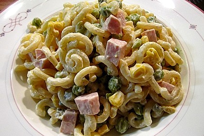 Nudelsalat 1