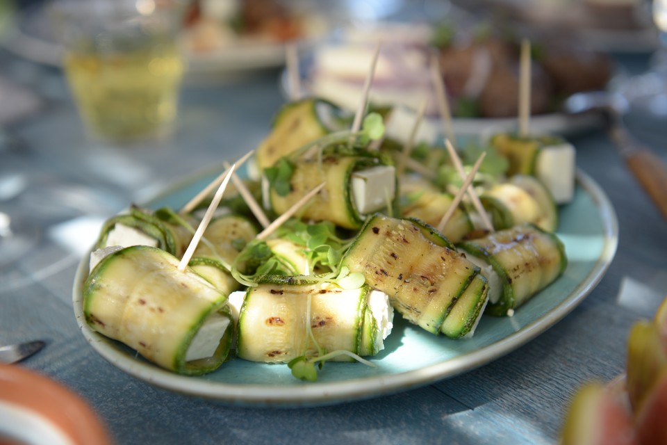 Zucchini-Röllchen mit Feta (Rezept mit Bild) von Patros | Chefkoch.de