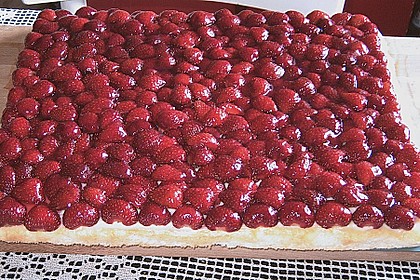 Leichter Erdbeerkuchen ohne Fett 4