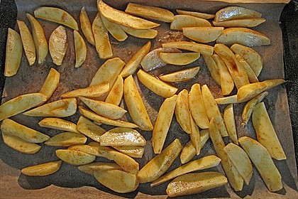 Ofenkartoffeln und Kr&auml;utertomaten mit Kr&auml;uterquark 4