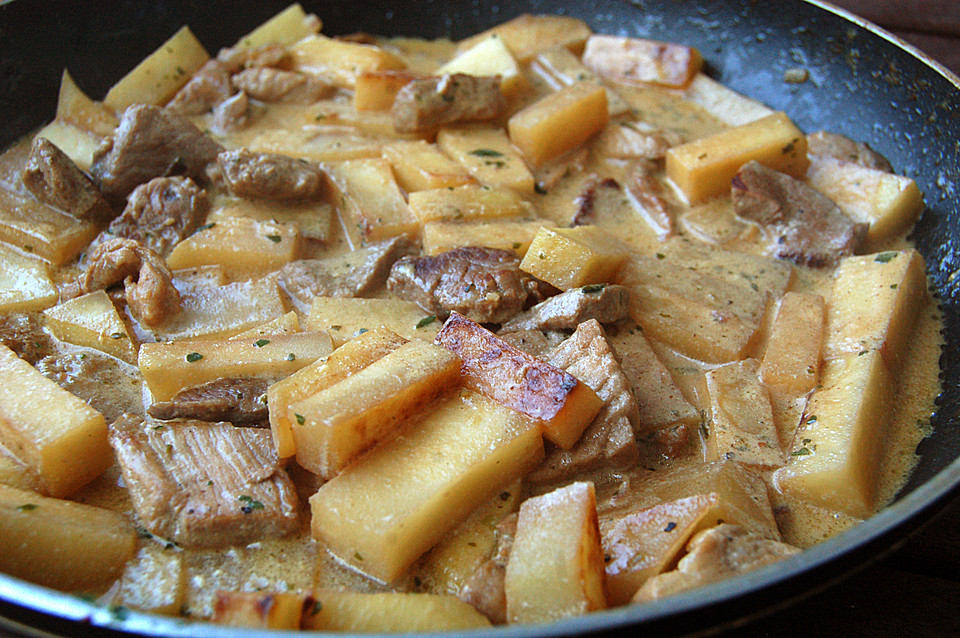 Kohlrabi Rapssaat Schnitzel Auf Kartoffeln — Rezepte Suchen
