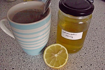Löwenzahnhonig 9