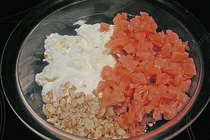 Brotaufstrich mit Räucherlachs und Walnüssen 9