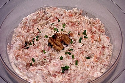 Brotaufstrich mit Räucherlachs und Walnüssen 3