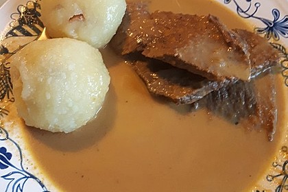 Rinderbraten mit Essig und Rahm 12
