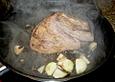 Rinderbraten mit Essig und Rahm