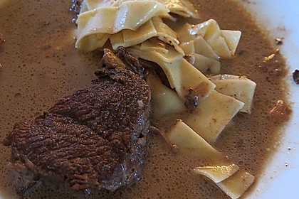 Rinderbraten mit Essig und Rahm 20