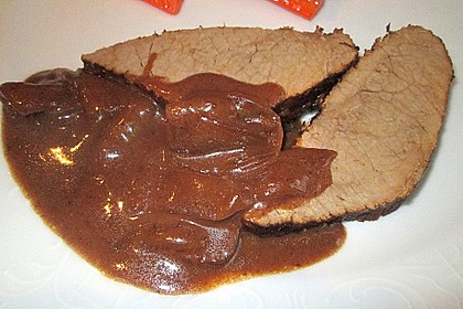 Rinderbraten mit Essig und Rahm 11