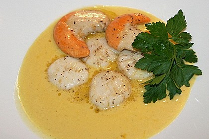 Jakobsmuscheln mit Safransauce 11