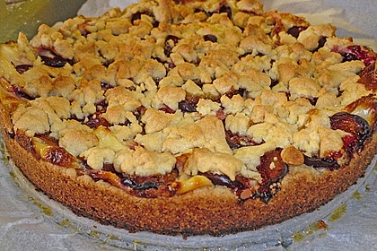 Zwetschgen-Streuselkuchen mit Pudding 60