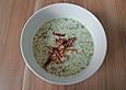 Spinatsuppe mit Feta und getrockneten Tomaten