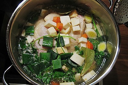 Mutters Hühnersuppe 6