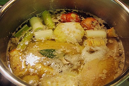 Mutters Hühnersuppe 12
